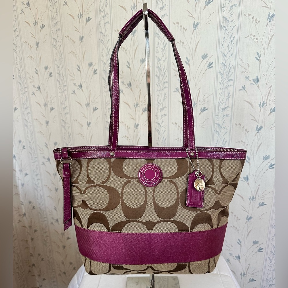 Coach Brown and Pink Tote with Signature Style - Picture 2 of 16